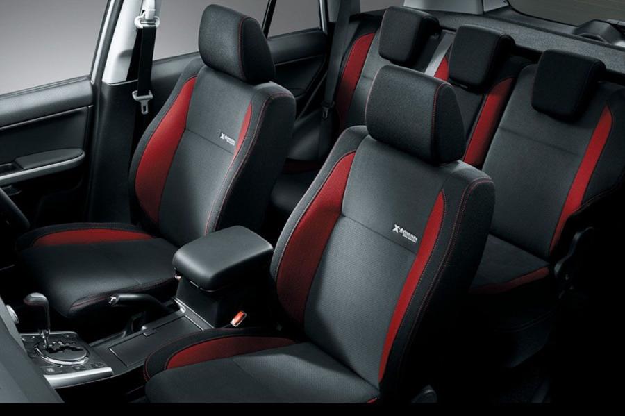  Suzuki Escudo Salomon X-Adventure 2012 года  (фото 14 из 16)